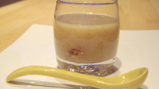 Velouté de topinambours à la vanille et à la châtaigne