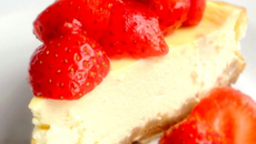 Cheesecake à la marinade de fraises