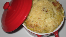 Cocotte de ravioles à la fondue de poireaux