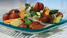 Wok de légumes d'automne aux marrons du Périgord grillées