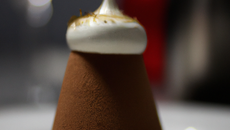 Mousse au chocolat au siphon