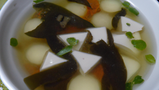 Lisettes au soja, bouillon façon dashi