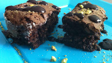 Gâteau au chocolat et à la pistache