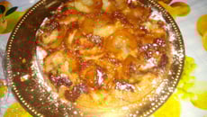 Quatre-quarts aux pommes caramelisées