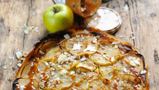 Tarte fine à la pomme et à la Confiture de Lait Bonne Maman