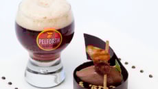 Le chocolat, la noisette du Piémont et le carambar