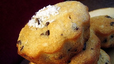 Petits fondants à la noix de coco et pépites de chocolat