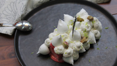 Vacherin glacé citronné, vanille-framboise