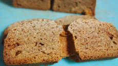 Pain d'épices à la machine à pain