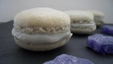Macarons à la violette