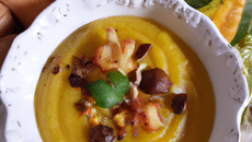 Velouté de courge aux châtaignes