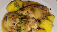 Chapon au vin jaune