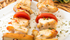 Brochette de filet de poulet mariné