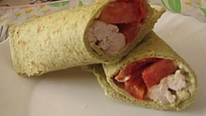 Warps de poulets aux légumes rouges