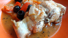 Lapin, coulis de poivrons