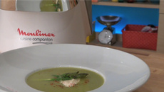 Velouté d'asperges vertes au parmesan au Companion