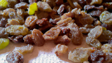 Condiment raisin frais