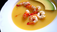 Potage crevette, gingembre et avocat