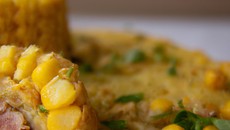 Galettes de maïs et morteau farcie