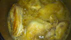 Poulet sauce au cidre et pommes caramélisées