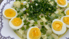 Poireaux, vinaigrette aux œufs