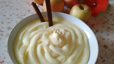 Crème vanillée aux pommes