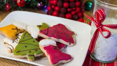 Petits sujets de Noël en pain d'épices sans gluten