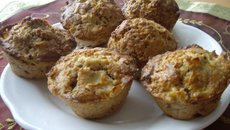 Mini muffins à la cannelle aux pommes et aux noisettes