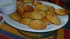 Madeleines apéritives au roquefort