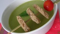 Soupe de courgettes à l'indienne