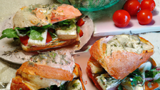 Sandwichs au tarama, roquefort et cresson