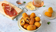 Croquettes de  jambon de Bayonne et  pommes de terre au Laguiole AOP