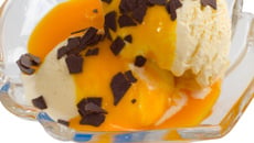 Glace maison mangue façon stracciatella