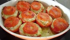 Tomates farcies au chèvre et jambon sec