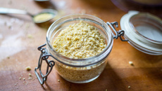 Faux parmesan ou parmesan Vegan