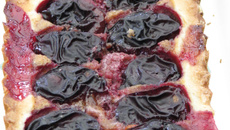 Tarte aux prunes rapide