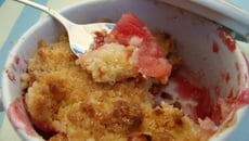 Crumble pomme framboise