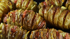 Pommes de terre à la suédoise au bacon et comté