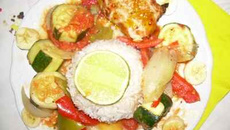 Poulet aux légumes et fruits croquants (recette des îles)