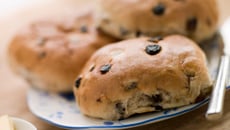 Mini-brioches aux pépites de chocolat