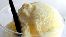 Glace à la vanille maison traditionnelle