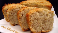 Mini cakes à la banane et à la noix de coco