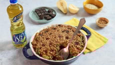 Crumble léger aux poires & chocolat