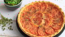 Quiche au thon et à la tomate facile