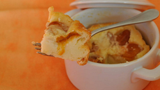 Cuajada aux mirabelles en cocottes individuelles