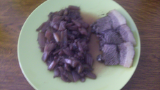 Plat de côtes en cocotte au vin rouge