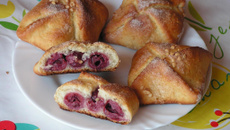 Coussinets, beignets aux griottes