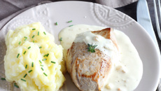 Grenadin de veau, sauce à la crème et purée de pommes de terre