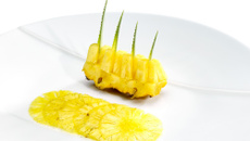 Carpaccio d'ananas à la vanille bourbon