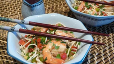 Wok de crevettes aux nouilles chinoises